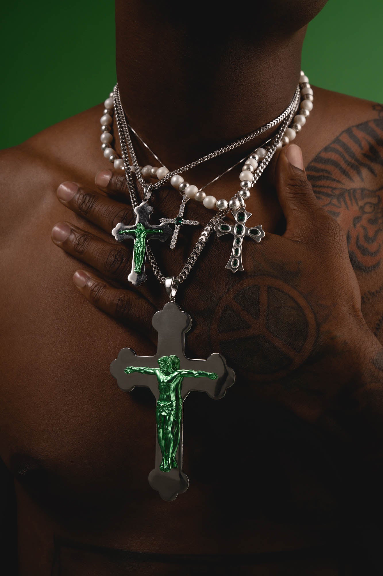 The Medium Jesus Piece in White Gold