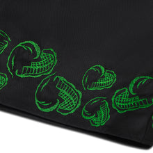 Load image into Gallery viewer, HEART EMBROIDERED SHORTS