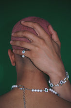 Load image into Gallery viewer, Verrt Pearl Necklace