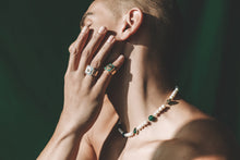 Load image into Gallery viewer, Green Onyx Freshwater Pearl Necklace