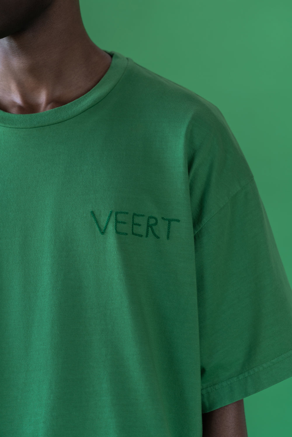 HANDWRITTEN EMBROIDERED T-SHIRT WASHED GREEN