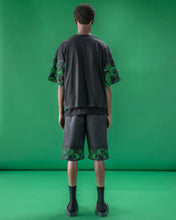Load image into Gallery viewer, HEART EMBROIDERED SHORTS