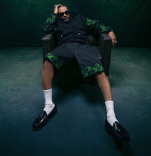 Load image into Gallery viewer, HEART EMBROIDERED SHORTS