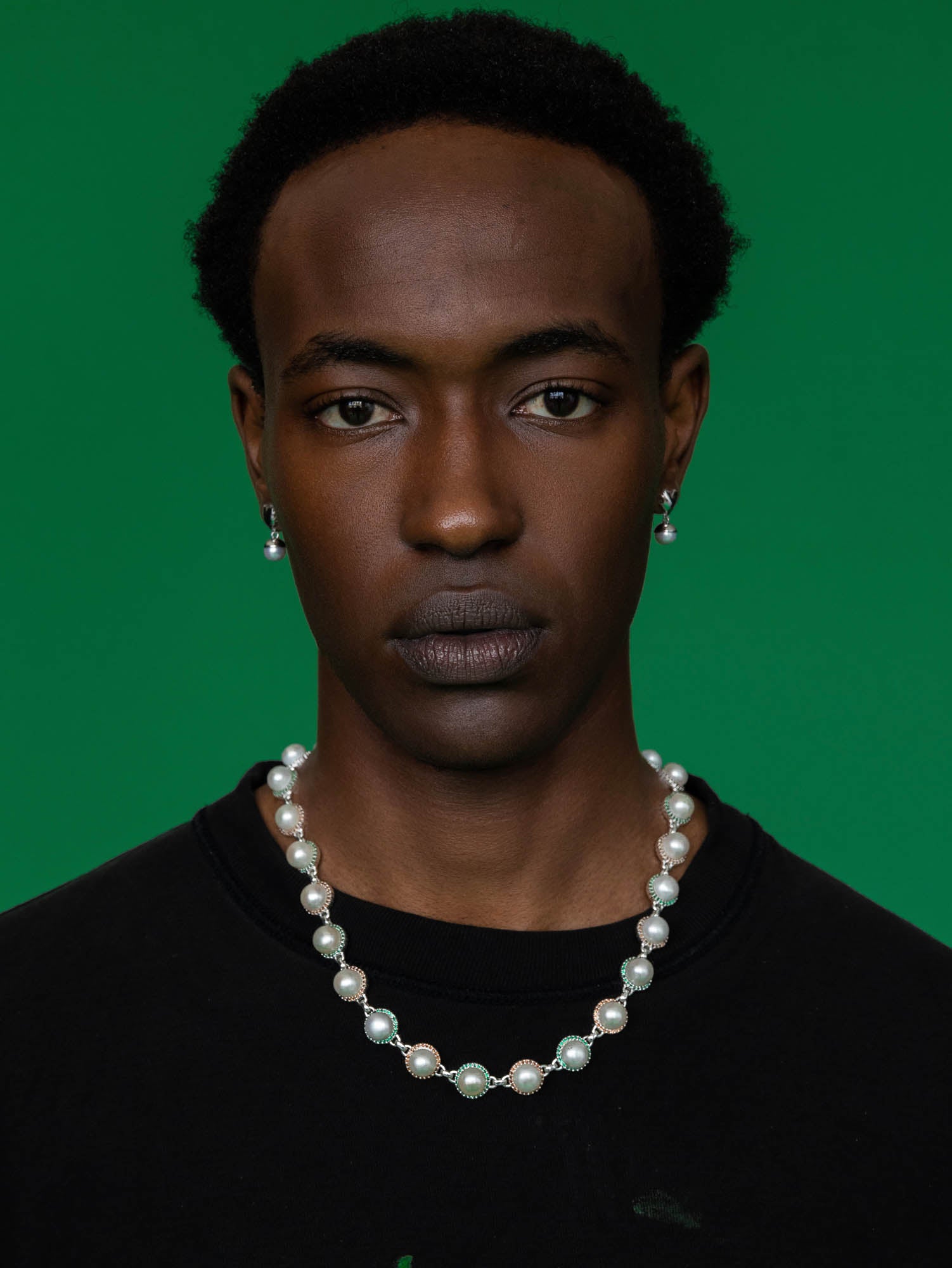 The Flame Heart Freshwater Pearl Earring in White Gold