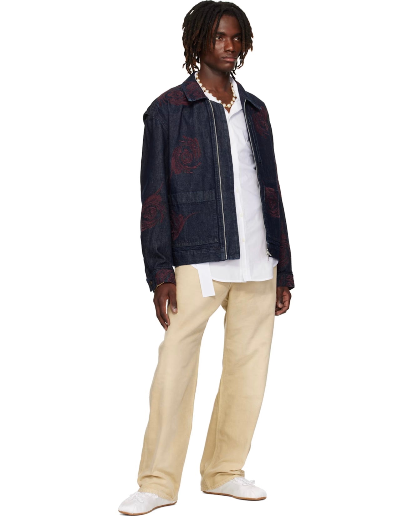 The Pearl Circle Necklace in Yellow Gold