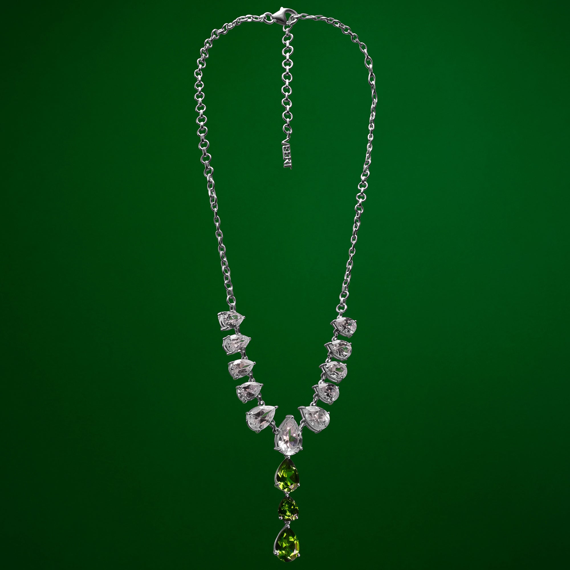 The Drop Chain in White Gold