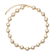 Load image into Gallery viewer, The Pearl Circle Necklace in Yellow Gold
