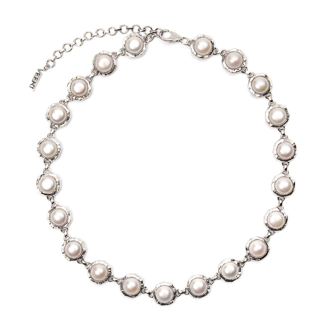 The Pearl Circle Necklace in White Gold
