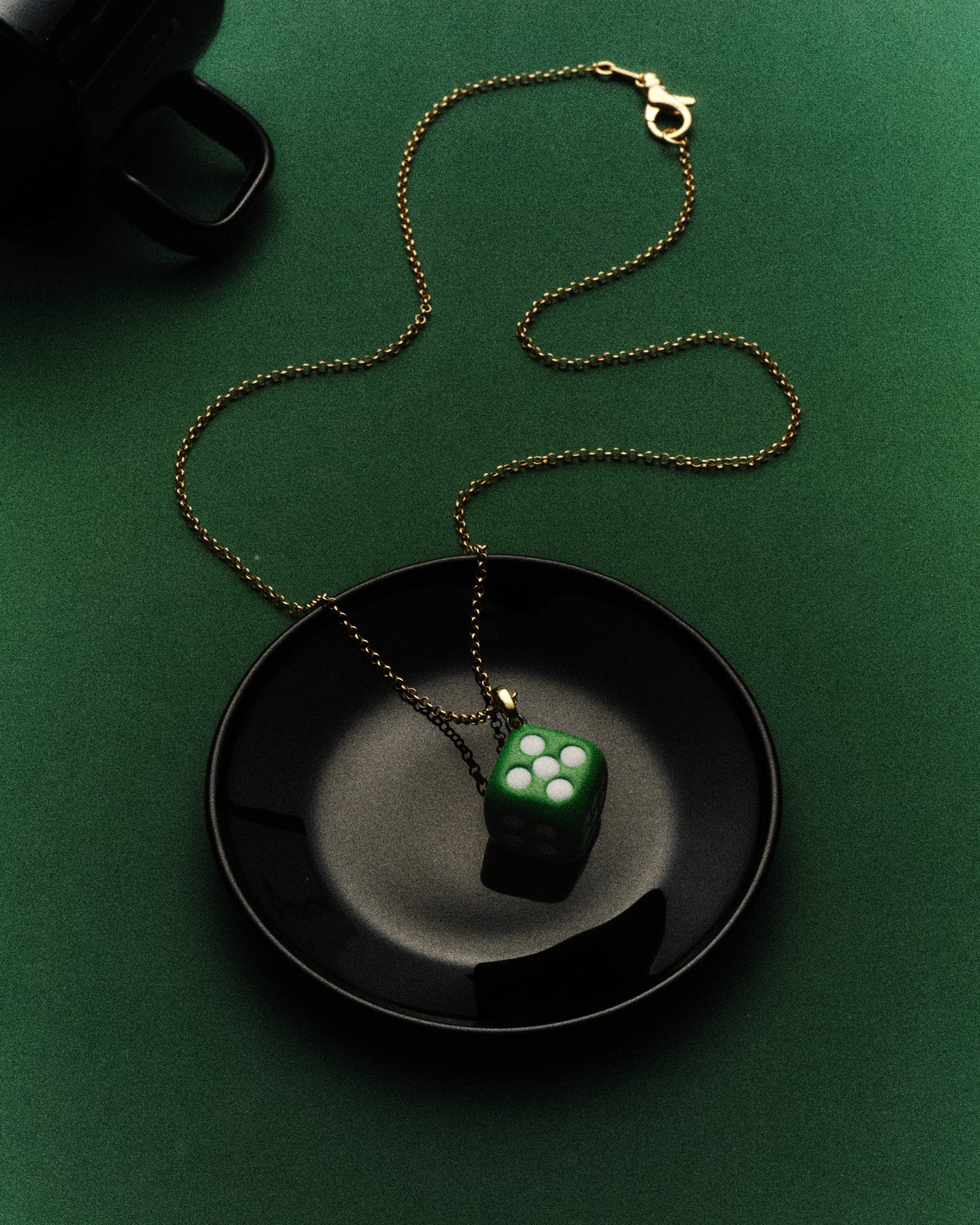 The Dice Pendant Chain in Yellow Gold