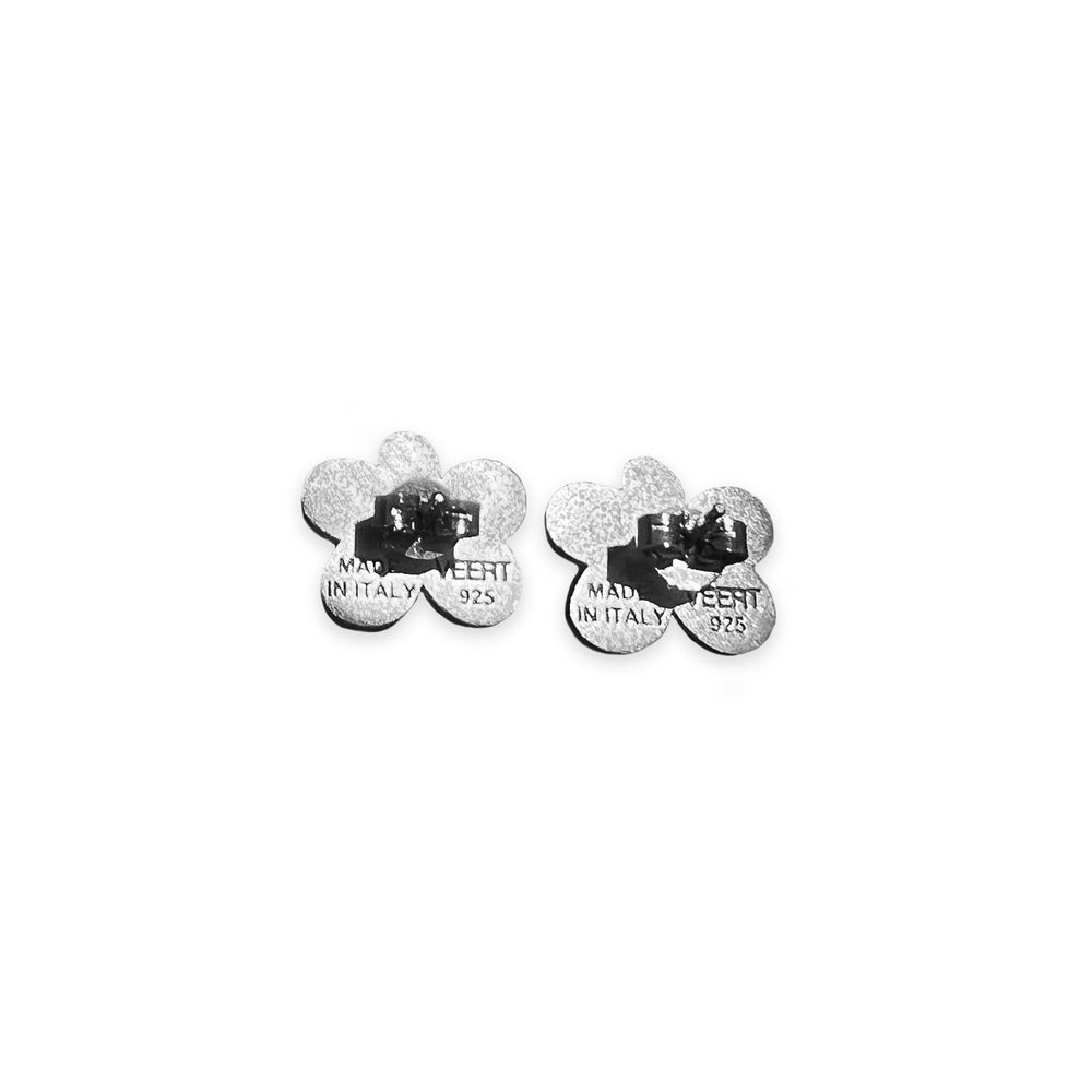 The Macro Flower Pearl Earring Pair in White Gold