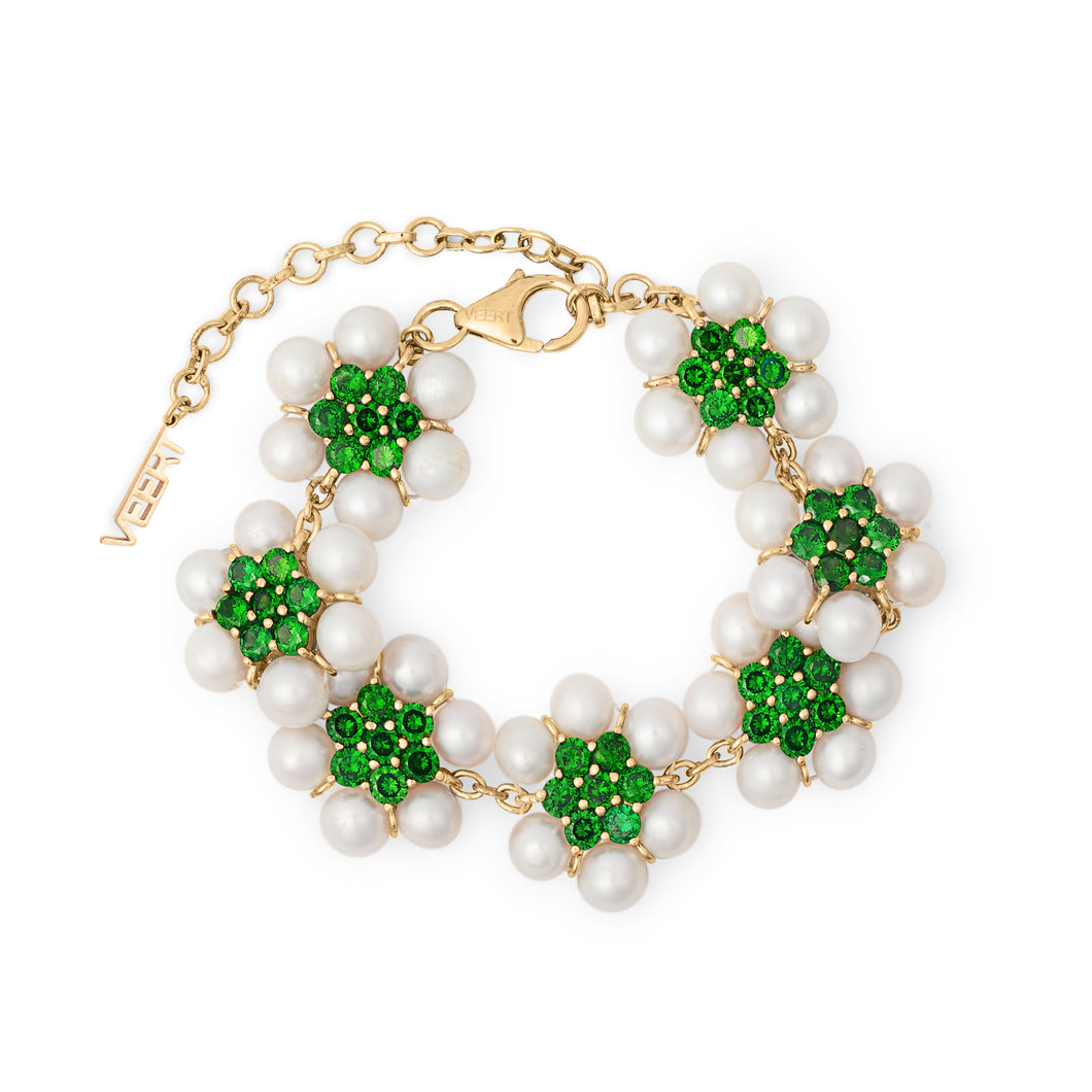 The 42 Pearl Green Flower Bracelet in Yellow Gold