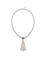 Load image into Gallery viewer, The Grey Pearl Tassel Pearl Necklace
