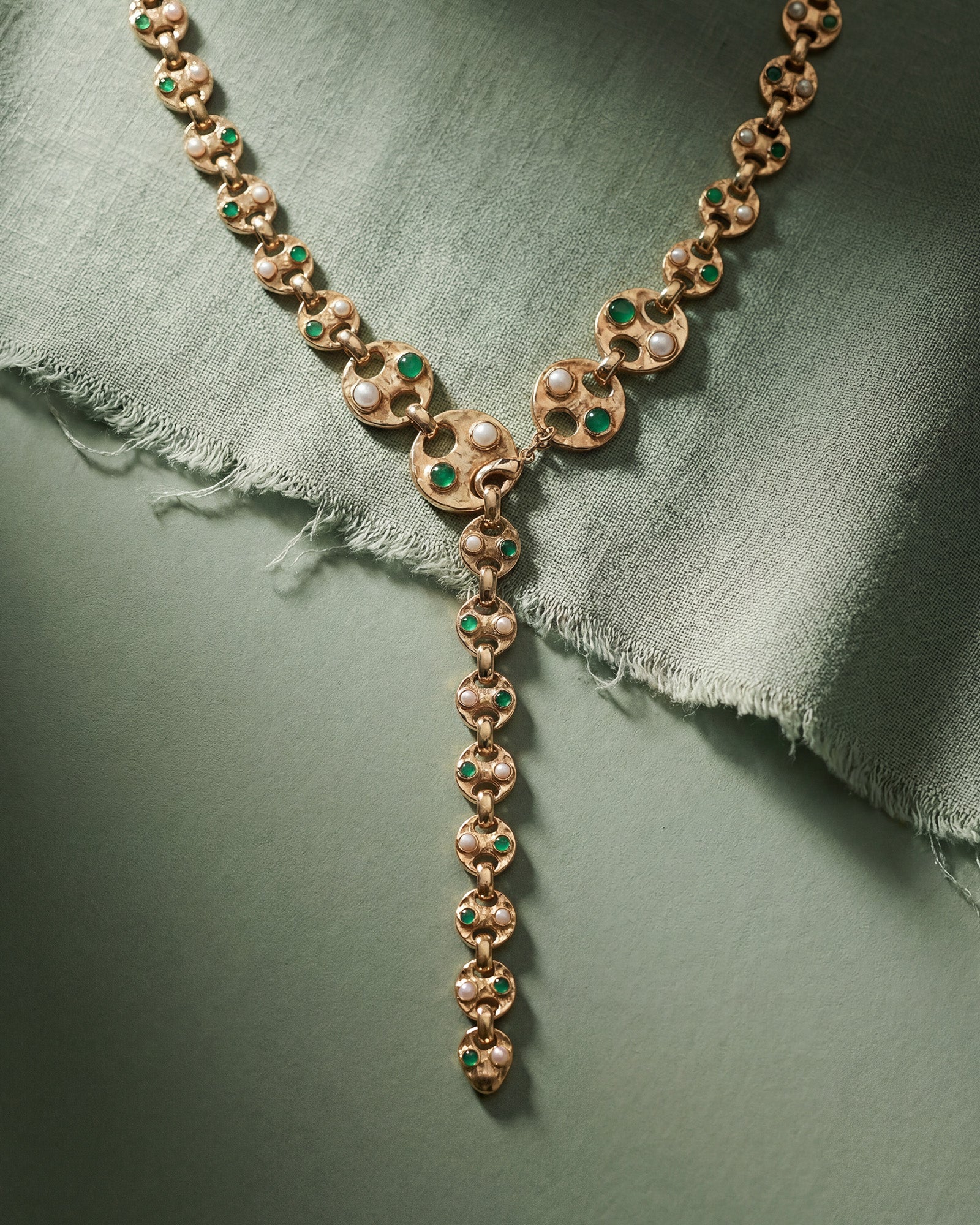 The Orbit Necklace