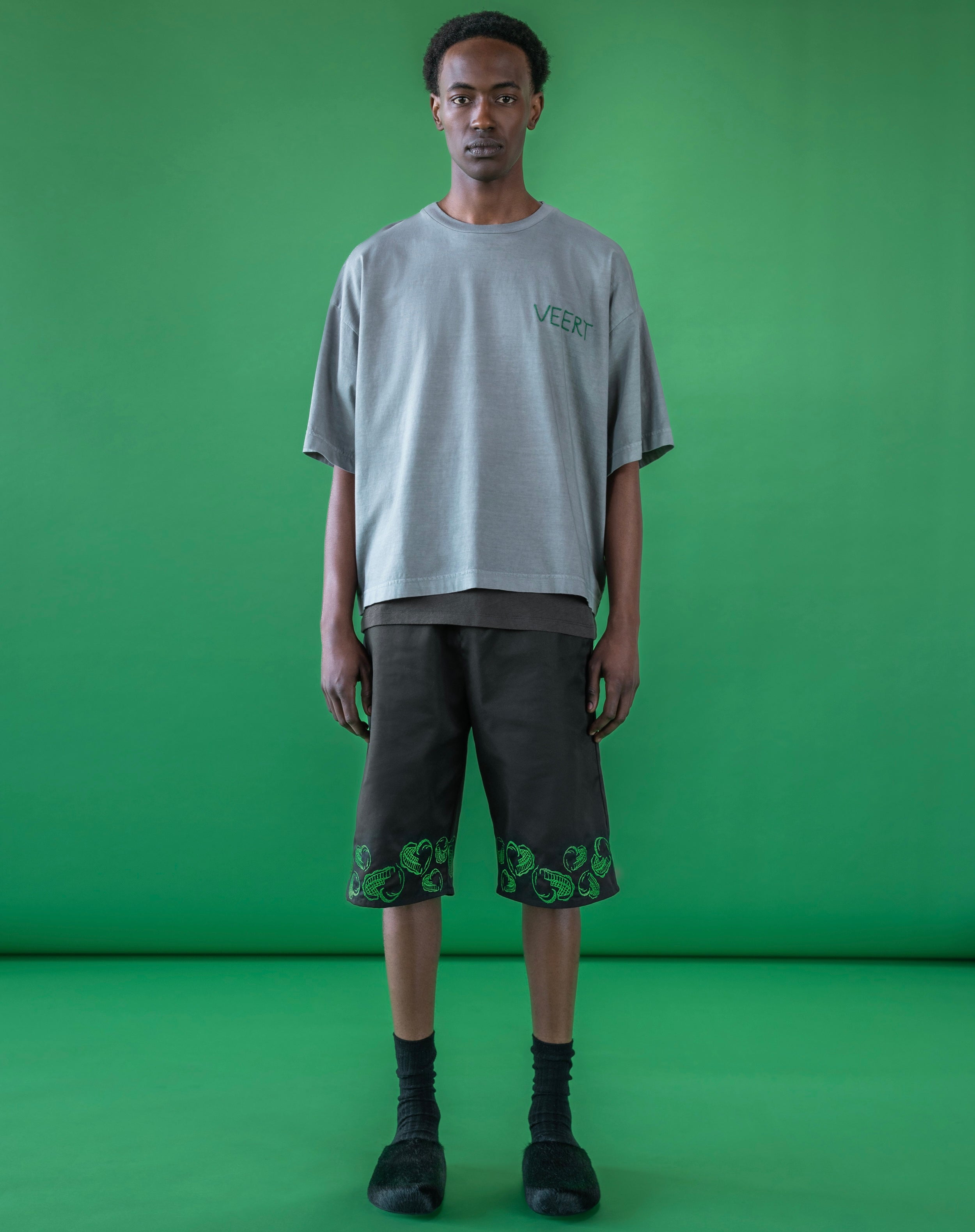 HANDWRITTEN EMBROIDERED T-SHIRT WASHED LIGHT GREY