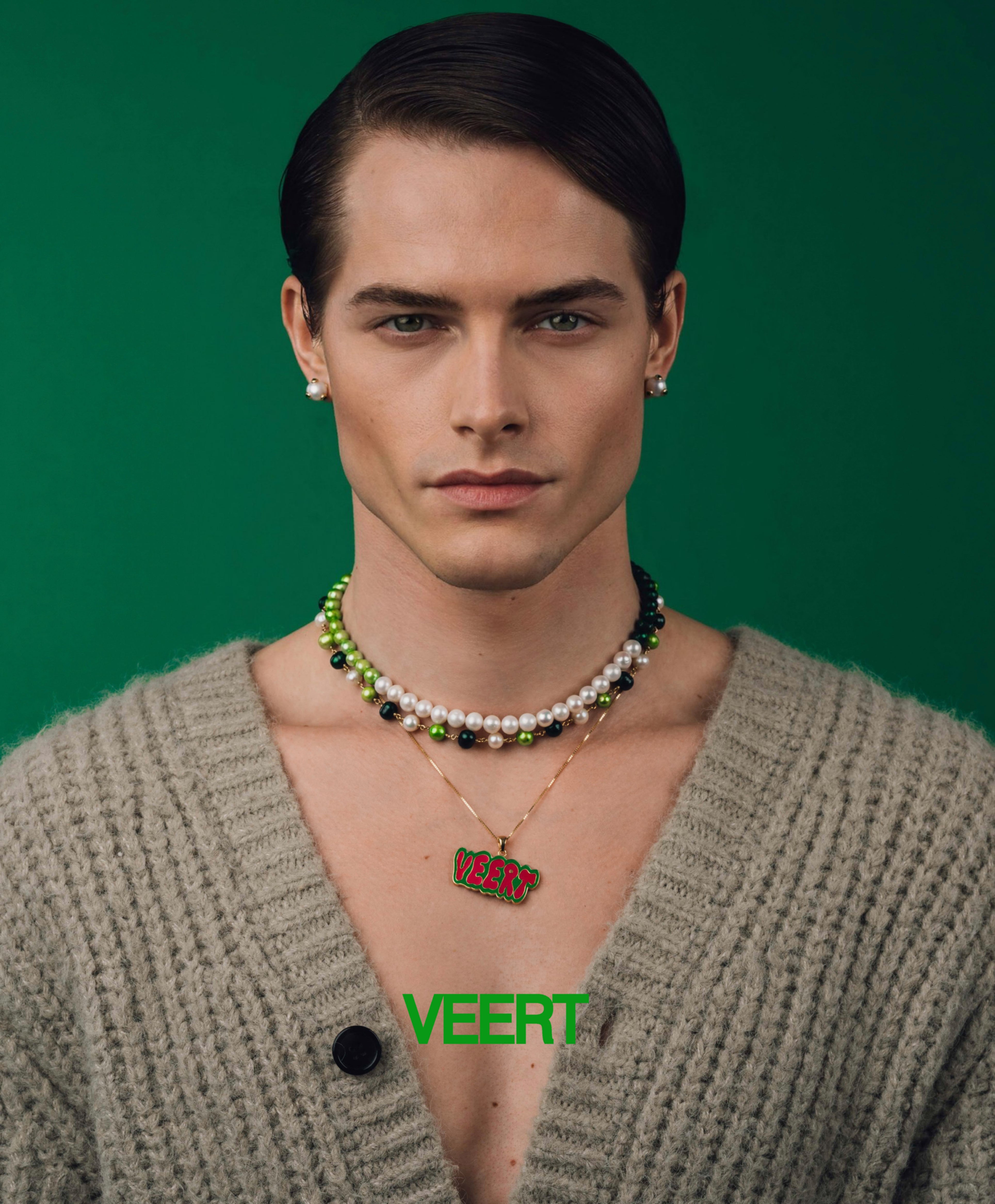 VEERT - The Single Multi Green Freshwater Pearl Necklace in Yellow