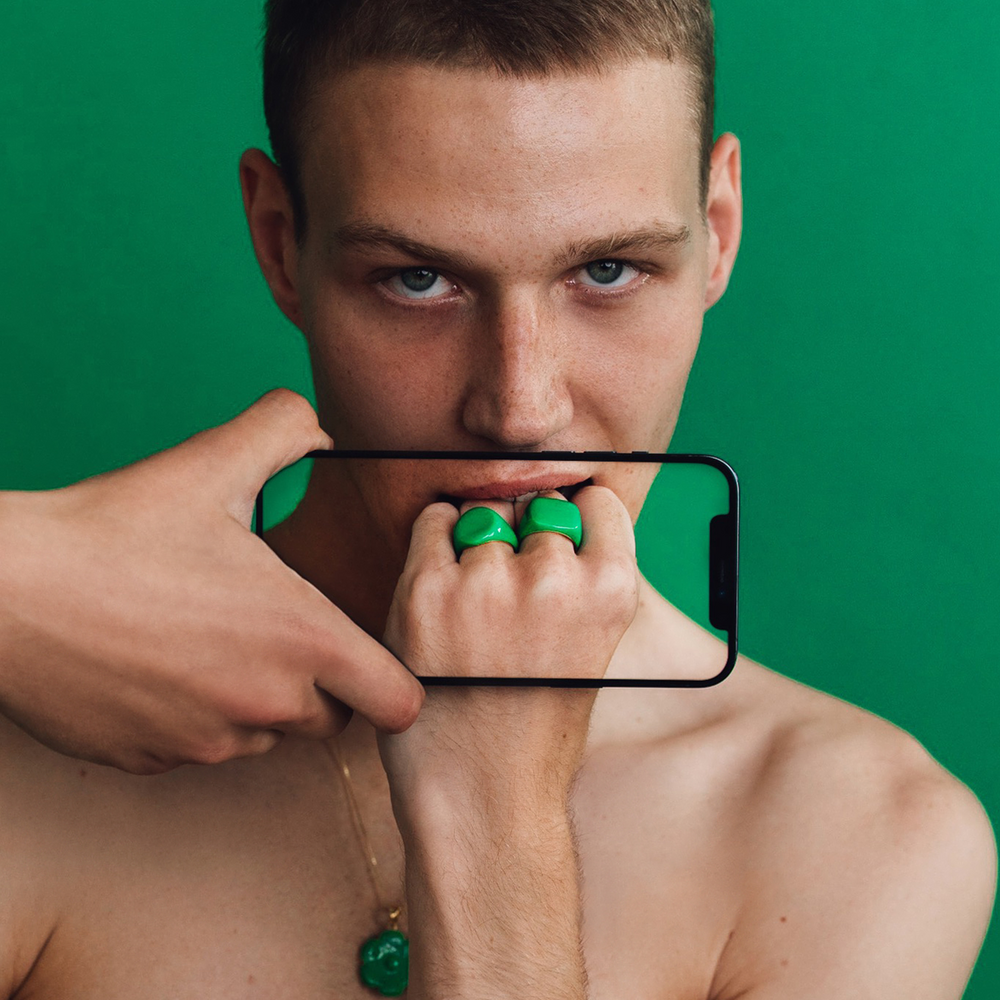 Green Enamel Round Signet Ring