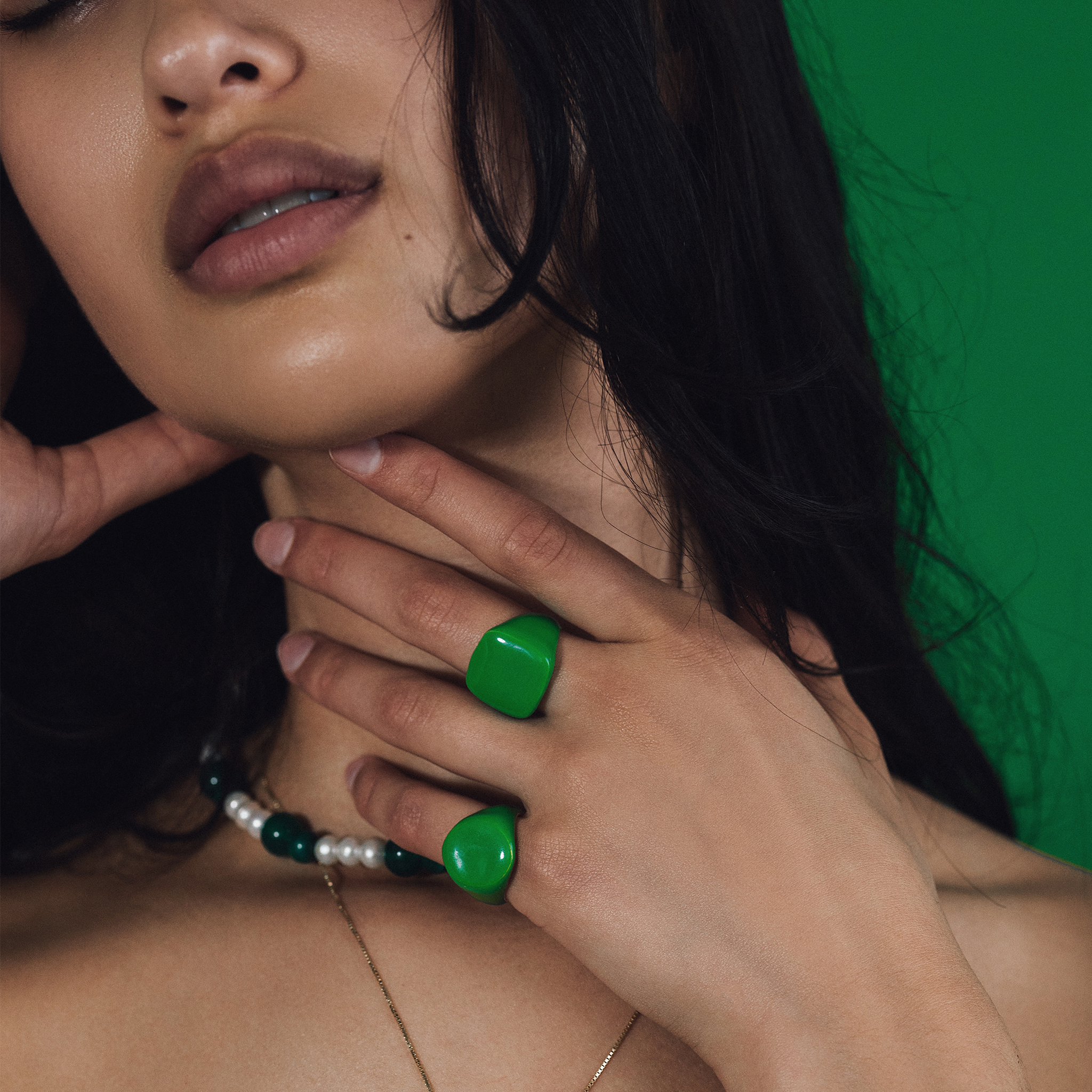 Green Enamel Round Signet Ring