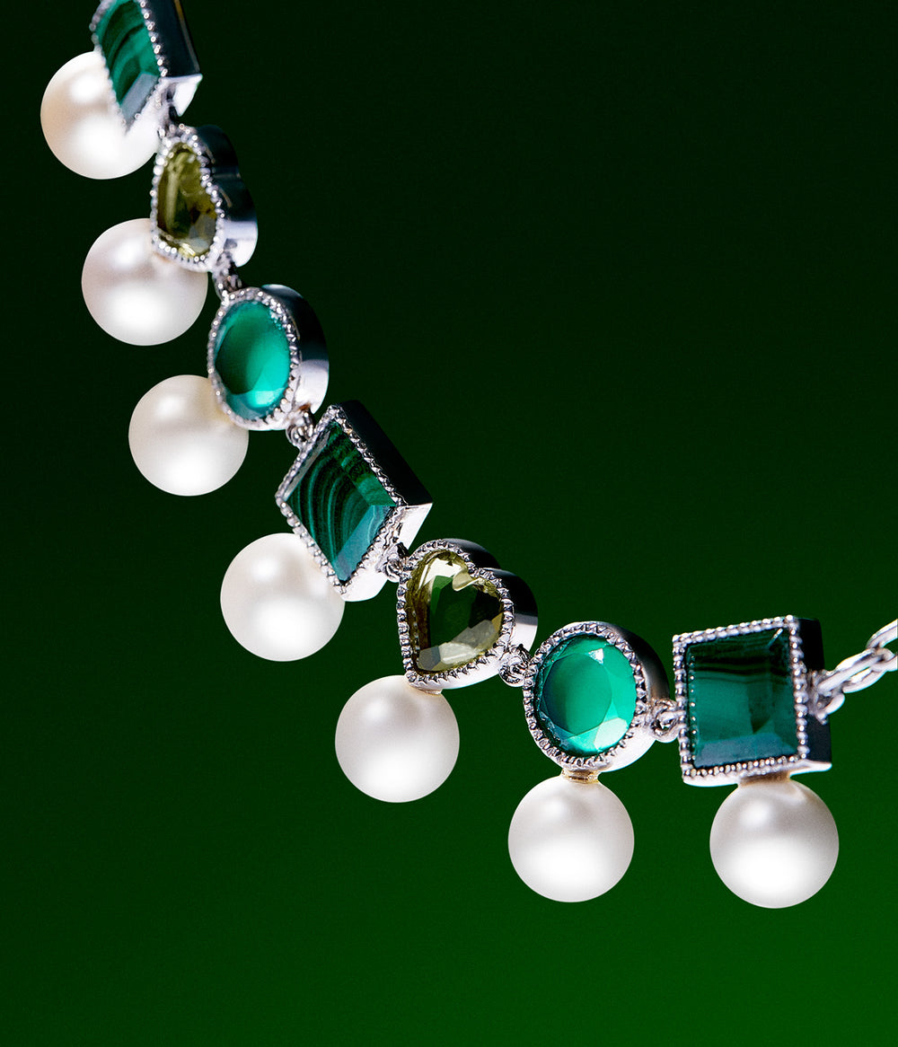 Green Pearl Shape Necklace in White Gold